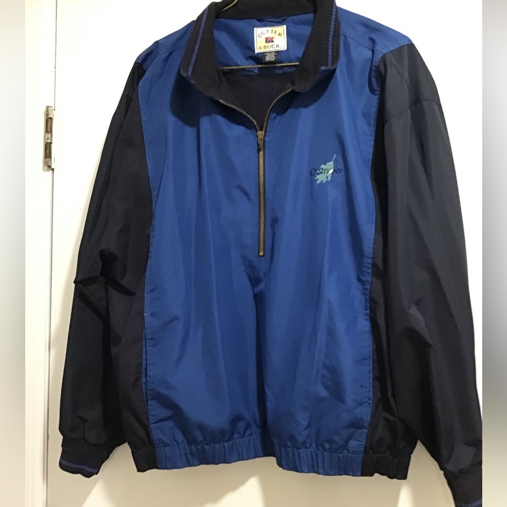 Cutter & Buck Jacket in Size XL